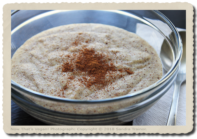 A warm breakfast porridge made with quinoa.