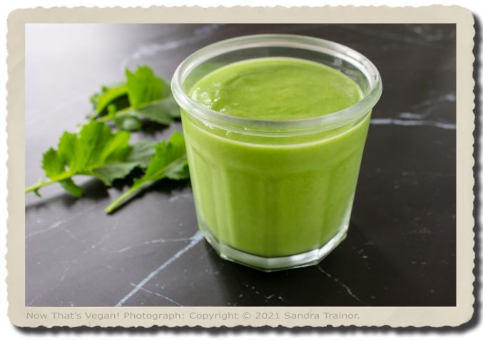 Smoothie with Turnip Greens