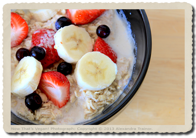 A raw food breakfast with oats and fruit.